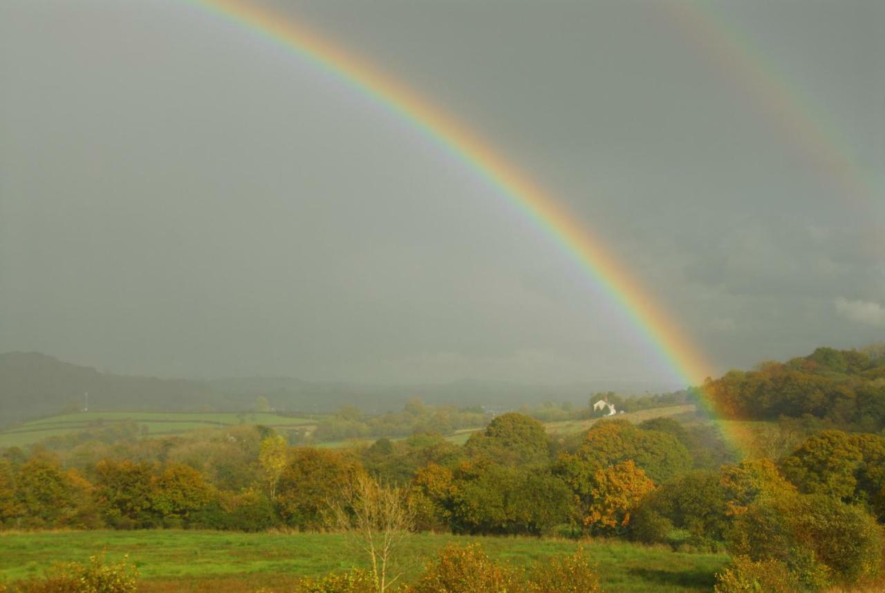شقة Penddaulwyn Uchaf Farm # Carmarthenshire Nantgaredig المظهر الخارجي الصورة